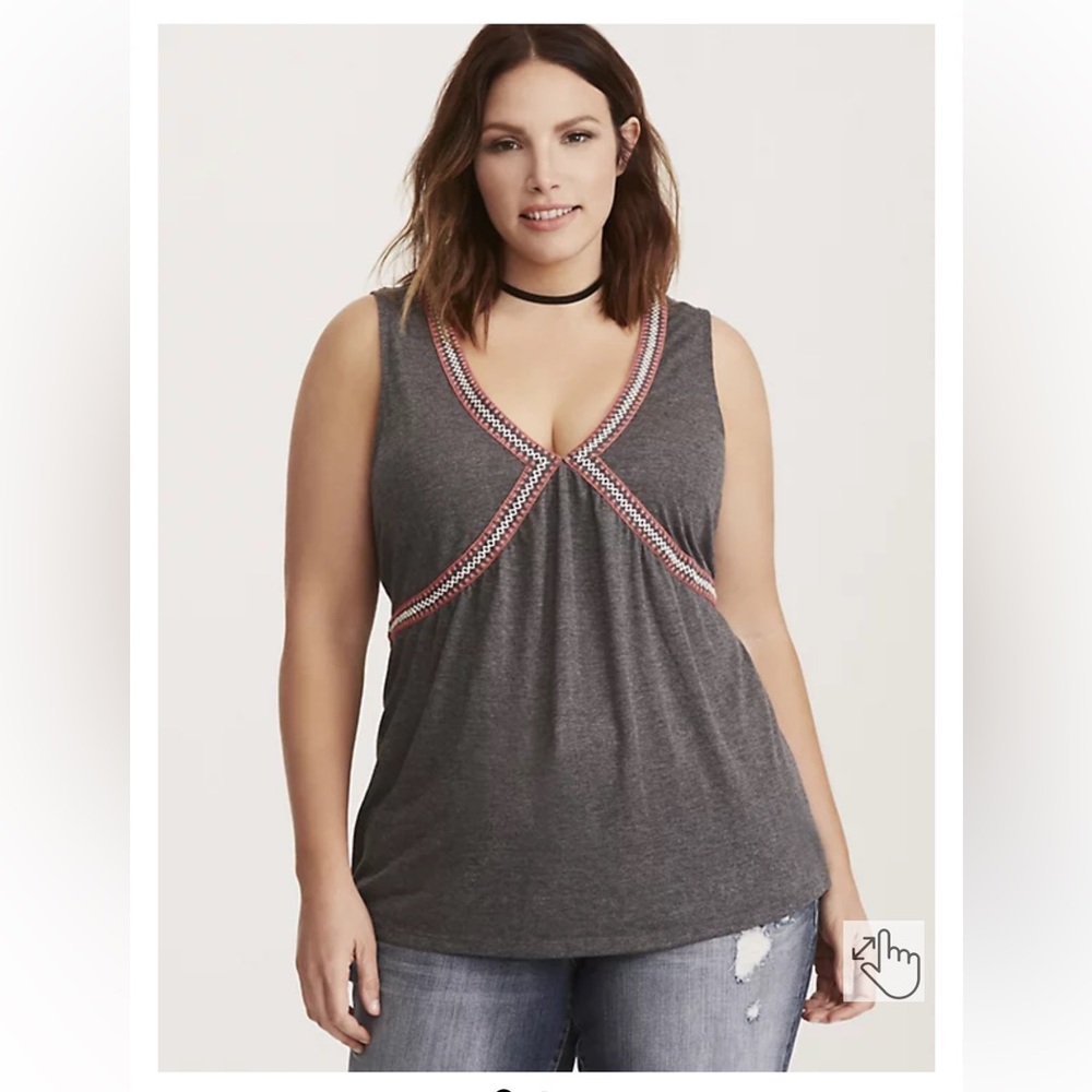 GREY EMBROIDERED TANK